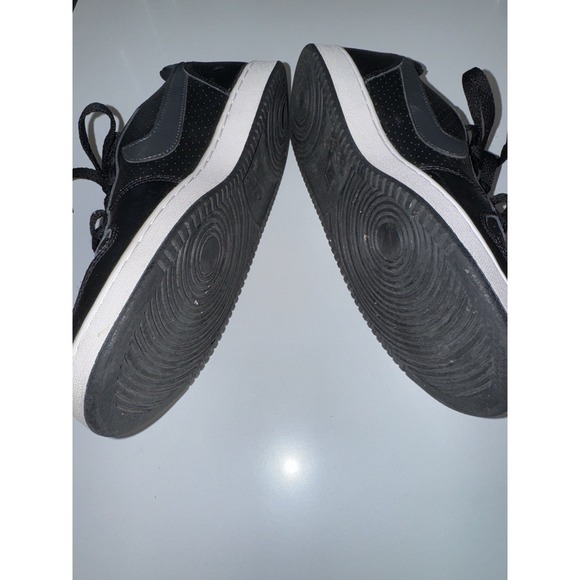 Nike Court Borough Low Boys Size 5.5 Back To‎ School EUC - Picture 4 of 6